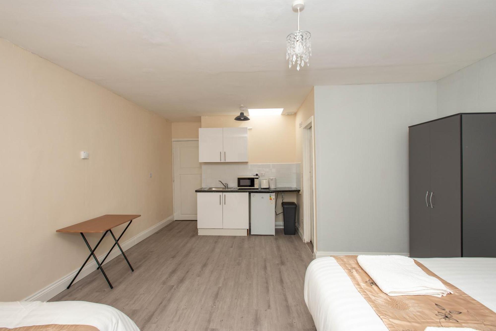 Saffron Studios Orpington Dış mekan fotoğraf