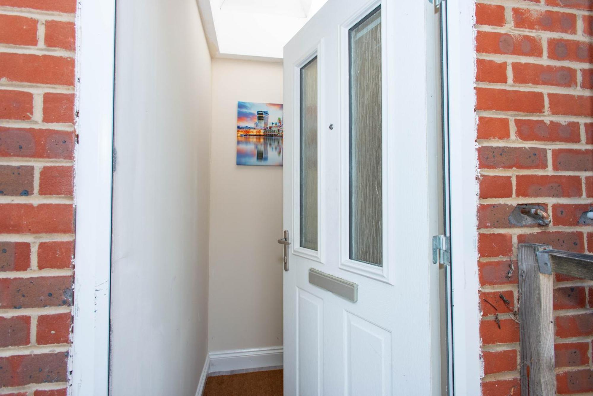 Saffron Studios Orpington Dış mekan fotoğraf